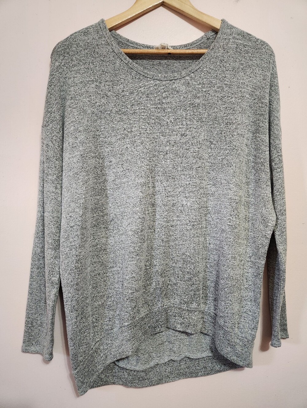 Aritzia Wilfred Free Heather Grey Oversized Long Sleeve Tunic Knit Top Small